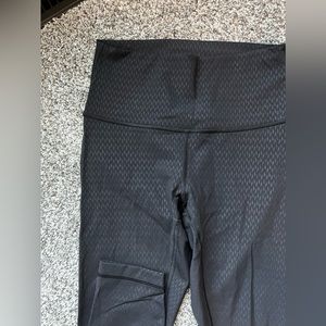 Lululemon luxtreme high rise wunder under size 4 - NWOT